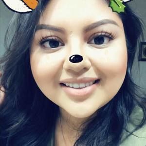 Meet your Posher, Ileana